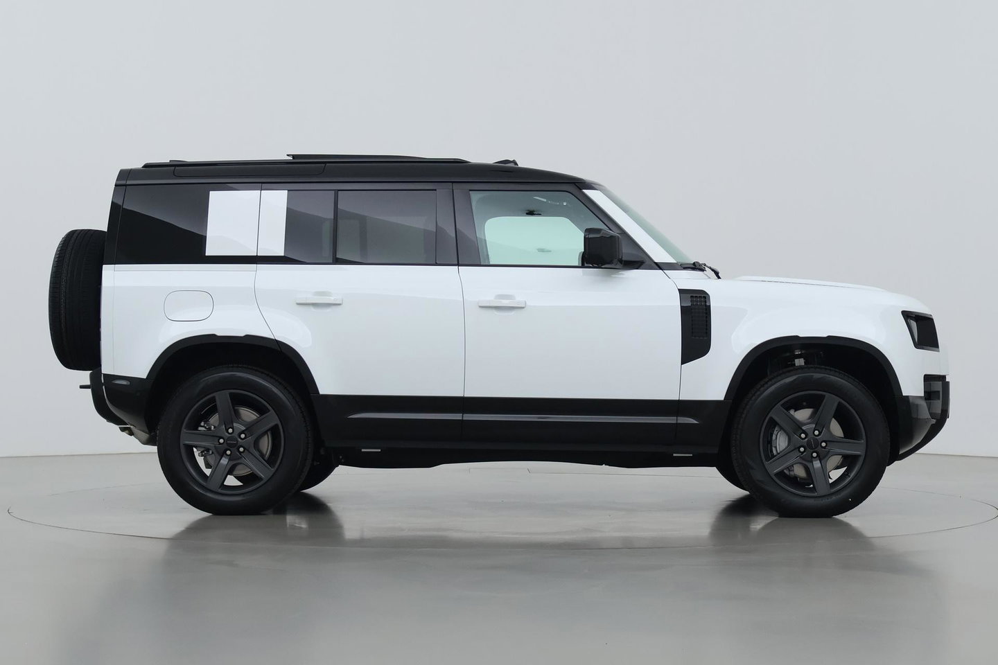 Land Rover Defender 2.0 P300e 110 X-Dynamic SE | FACELIFT | ACC | Panoramadak | ClearSight | Stoel+Stuurverwarming | Trekhaak