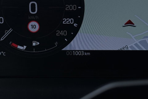 Land Rover Defender 2.0 P300e 110 X-Dynamic SE | FACELIFT | ACC | Panoramadak | ClearSight | Stoel+Stuurverwarming | Trekhaak