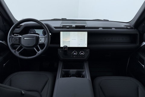 Land Rover Defender 2.0 P300e 110 X-Dynamic SE | FACELIFT | ACC | Panoramadak | ClearSight | Stoel+Stuurverwarming | Trekhaak