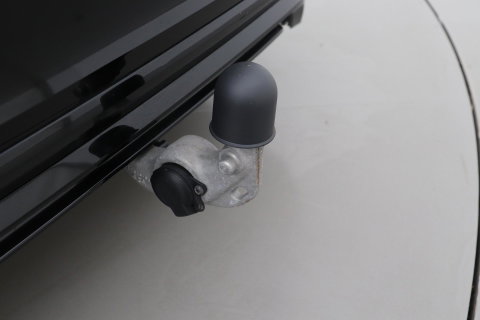 Volvo S60 T8 AWD Polestar Engineered | Schuif-/kanteldak | 20 inch | Bowers & Wilkins | Head-Up | 360 Camera | Stoel+Stuurverwarming