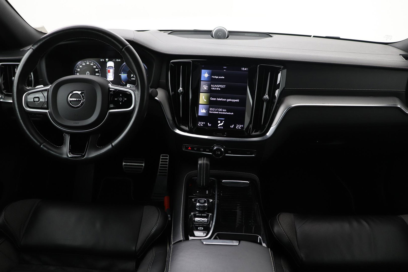 Volvo S60 T8 AWD Polestar Engineered | Schuif-/kanteldak | 20 inch | Bowers & Wilkins | Head-Up | 360 Camera | Stoel+Stuurverwarming