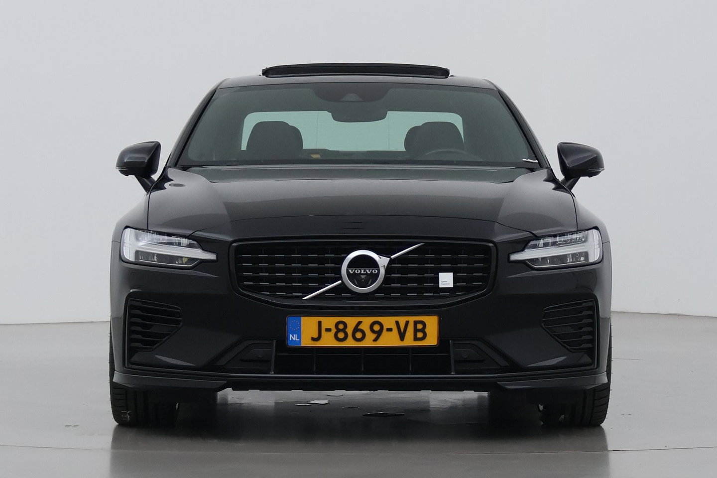Volvo S60 T8 AWD Polestar Engineered | Schuif-/kanteldak | 20 inch | Bowers & Wilkins | Head-Up | 360 Camera | Stoel+Stuurverwarming