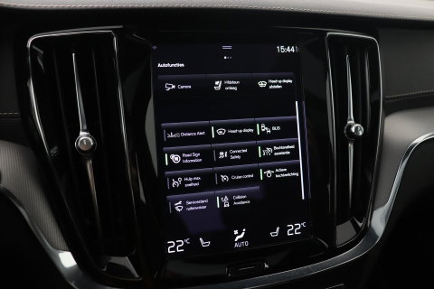 Volvo S60 T8 AWD Polestar Engineered | Schuif-/kanteldak | 20 inch | Bowers & Wilkins | Head-Up | 360 Camera | Stoel+Stuurverwarming