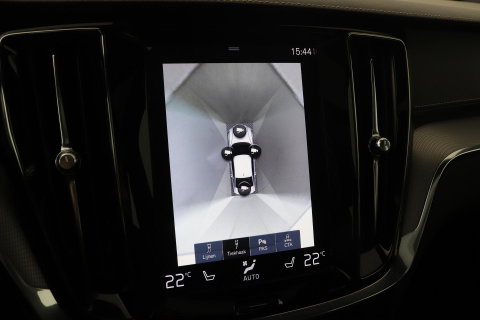 Volvo S60 T8 AWD Polestar Engineered | Schuif-/kanteldak | 20 inch | Bowers & Wilkins | Head-Up | 360 Camera | Stoel+Stuurverwarming