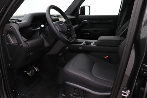 Land Rover Defender 2.0 P300e 110 X | FACELIFT | Explorer Pack | ClearSight | Meridian Surround | Trekhaak | Luchtvering | Koelbox | Panoramadak