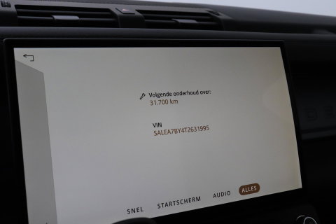 Land Rover Defender 2.0 P300e 110 X | FACELIFT | Explorer Pack | ClearSight | Meridian Surround | Trekhaak | Luchtvering | Koelbox | Panoramadak