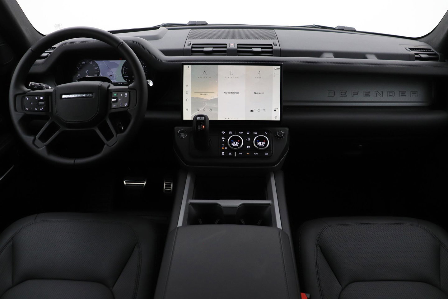 Land Rover Defender 2.0 P300e 110 X | FACELIFT | Explorer Pack | ClearSight | Meridian Surround | Trekhaak | Luchtvering | Koelbox | Panoramadak