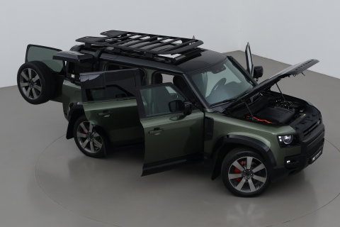 Land Rover Defender 2.0 P300e 110 X | FACELIFT | Explorer Pack | ClearSight | Meridian Surround | Trekhaak | Luchtvering | Koelbox | Panoramadak
