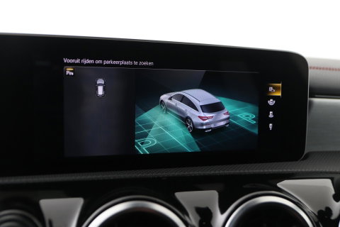 Mercedes-Benz CLA Shooting Brake 180 Advantage | Camera | PDC V+A | Stoelverwarming | Getint Glas | 18 Inch