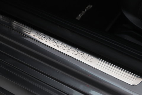 Mercedes-Benz CLA Shooting Brake 180 Advantage | Camera | PDC V+A | Stoelverwarming | Getint Glas | 18 Inch