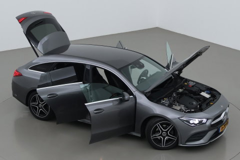 Mercedes-Benz CLA Shooting Brake 180 Advantage | Camera | PDC V+A | Stoelverwarming | Getint Glas | 18 Inch