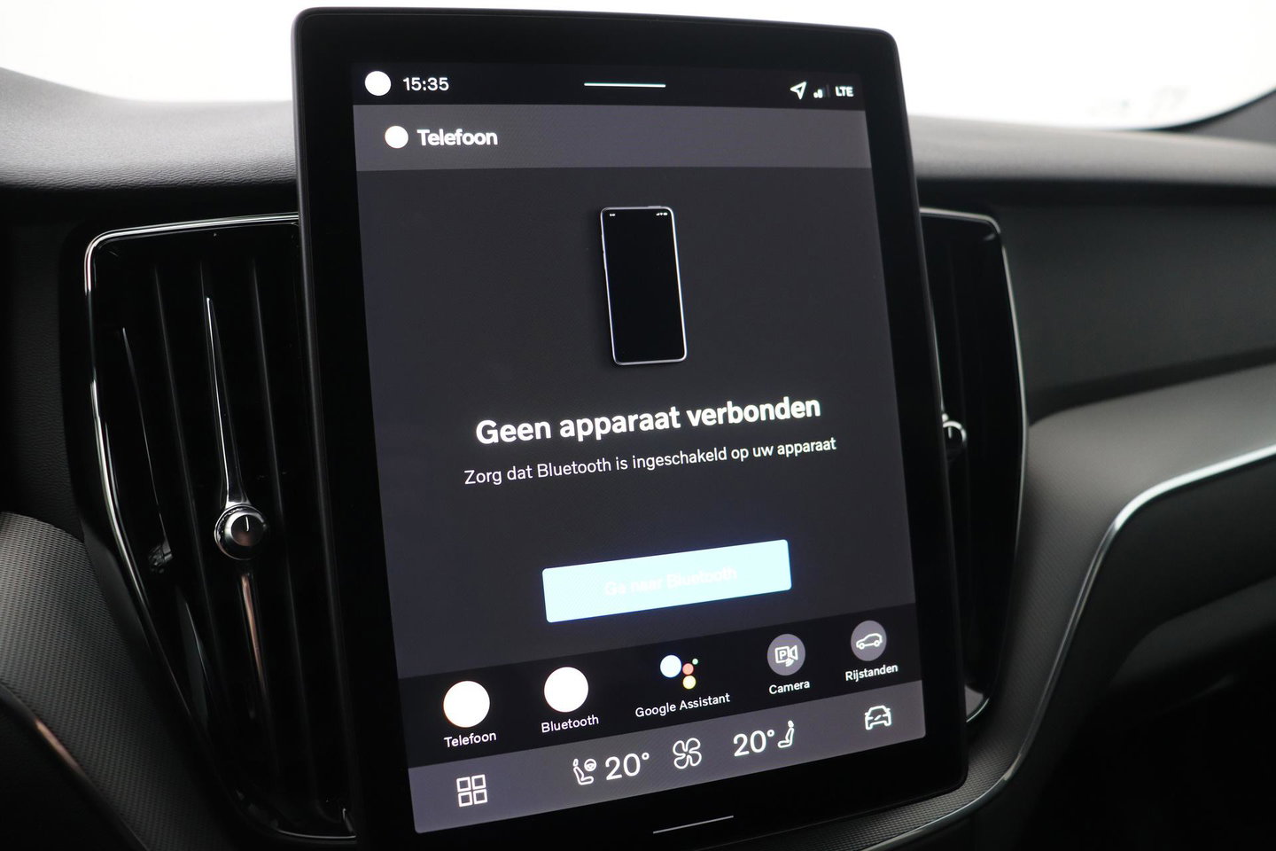 Volvo XC60 T8 Plug-in hybrid Plus Black Edition | FACELIFT | 360° Camera | harman/kardon | ACC | Stoel+Stuurverwarming | BLIS