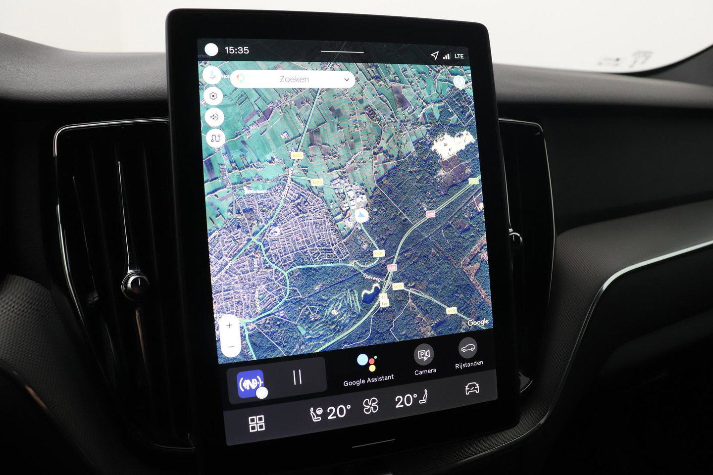 Volvo XC60 T8 Plug-in hybrid Plus Black Edition | FACELIFT | 360° Camera | harman/kardon | ACC | Stoel+Stuurverwarming | BLIS