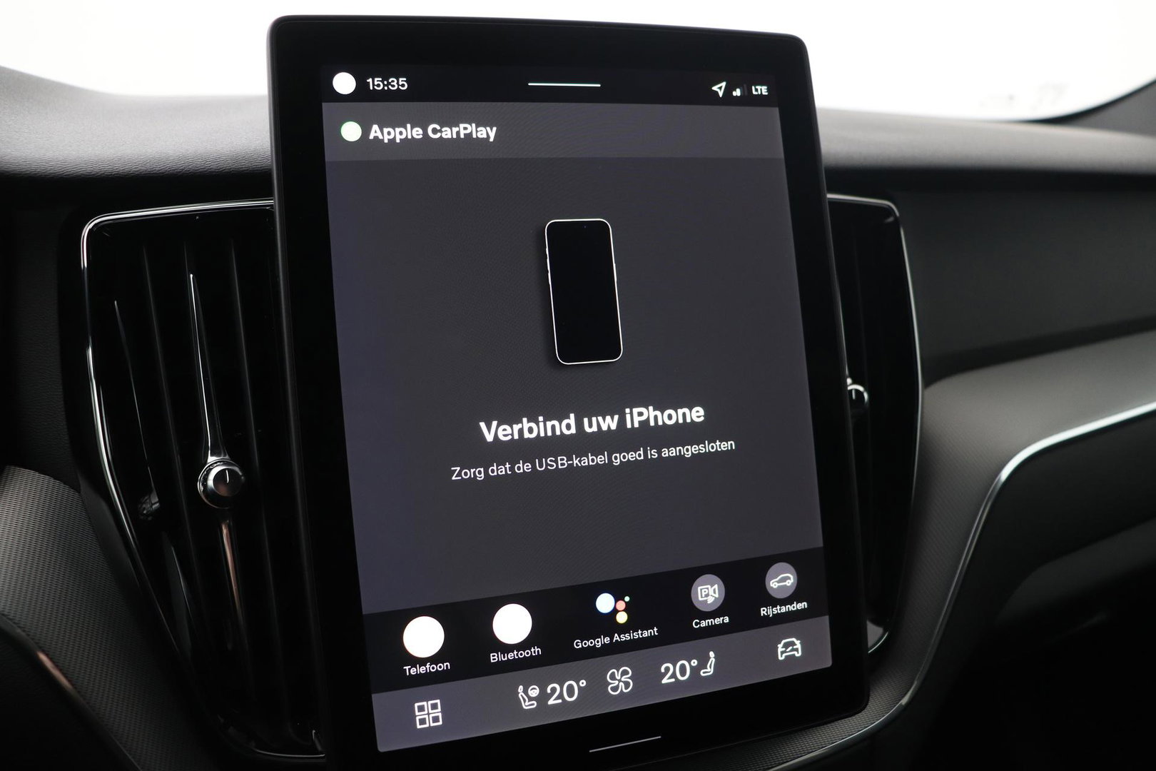 Volvo XC60 T8 Plug-in hybrid Plus Black Edition | FACELIFT | 360° Camera | harman/kardon | ACC | Stoel+Stuurverwarming | BLIS
