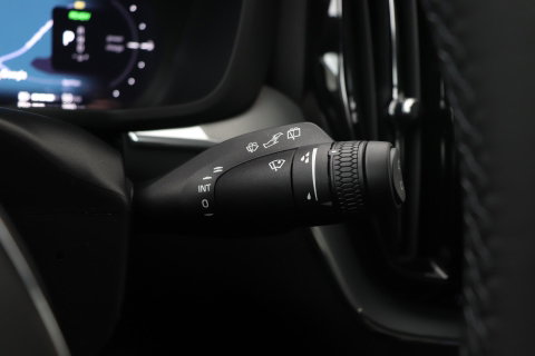 Volvo XC60 T8 Plug-in hybrid Plus Black Edition | FACELIFT | 360° Camera | harman/kardon | ACC | Stoel+Stuurverwarming | BLIS