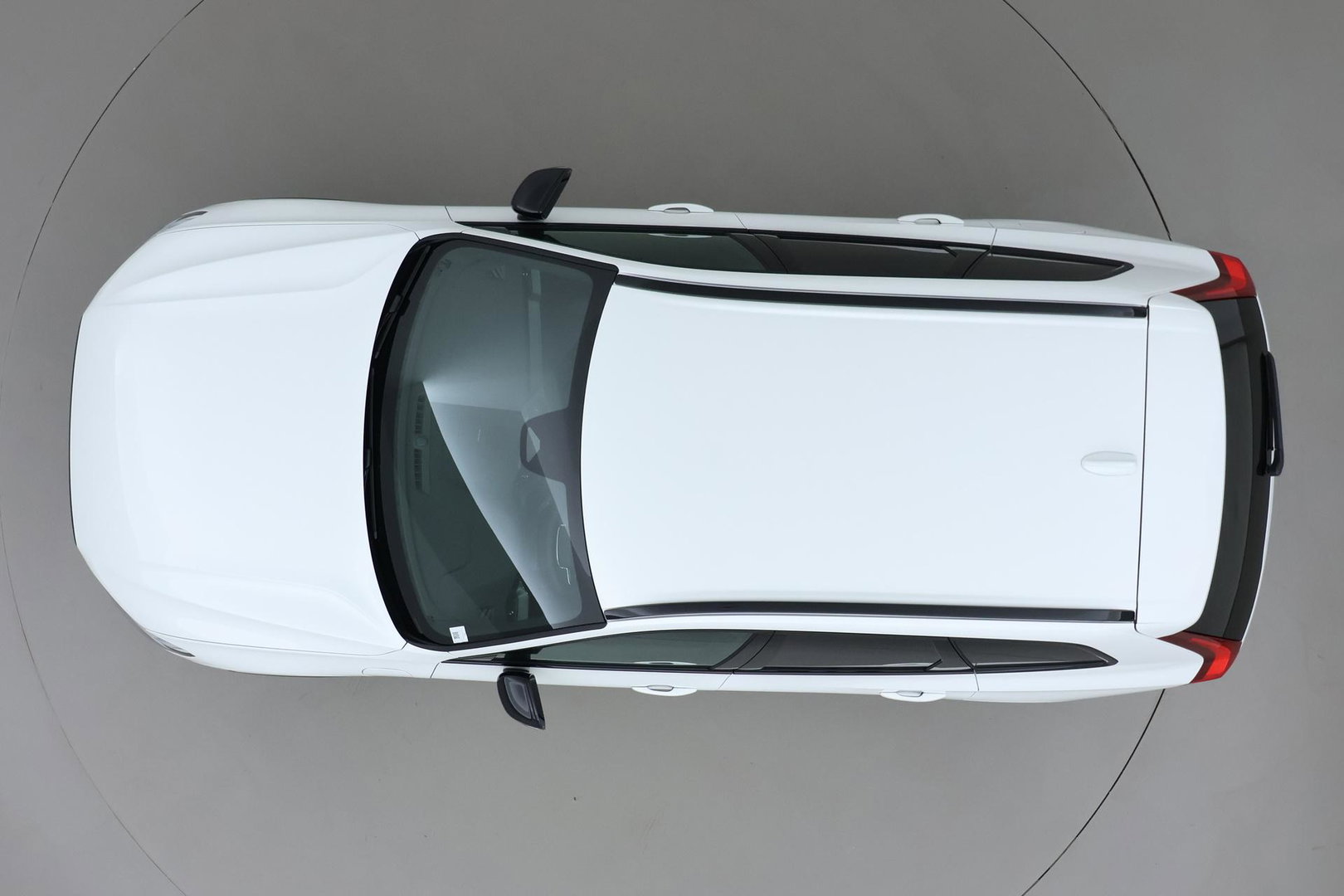 Volvo XC60 T8 Plug-in hybrid Plus Black Edition | FACELIFT | 360° Camera | harman/kardon | ACC | Stoel+Stuurverwarming | BLIS