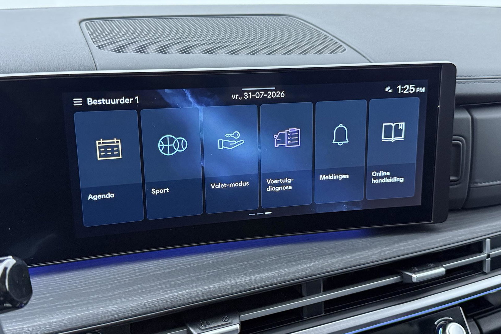 Hyundai Santa Fe 1.6 T-GDI PHEV Black Line 4WD 7p | ACC | Head-Up | Trekhaak | Stoelventilatie | BOSE Audio | 20 Inch
