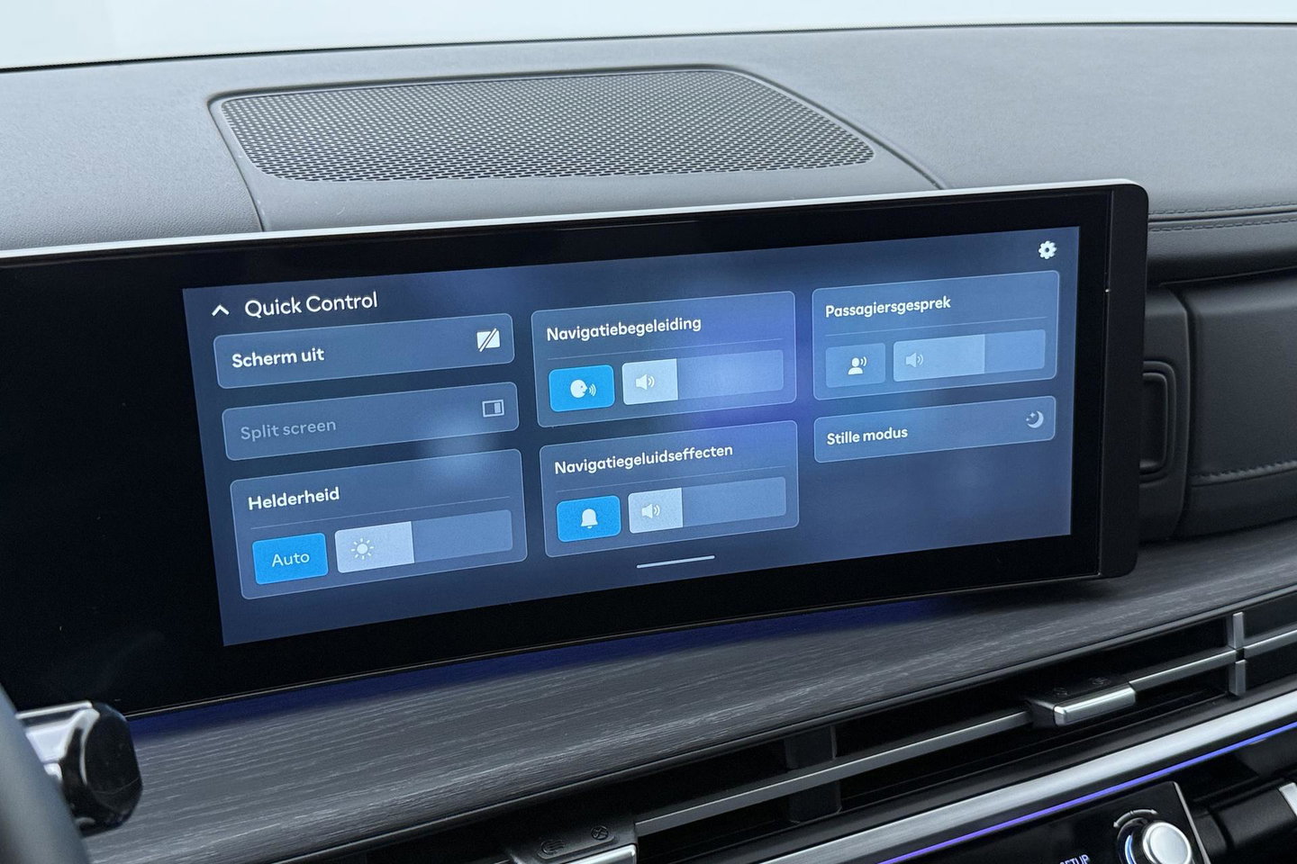 Hyundai Santa Fe 1.6 T-GDI PHEV Black Line 4WD 7p | ACC | Head-Up | Trekhaak | Stoelventilatie | BOSE Audio | 20 Inch