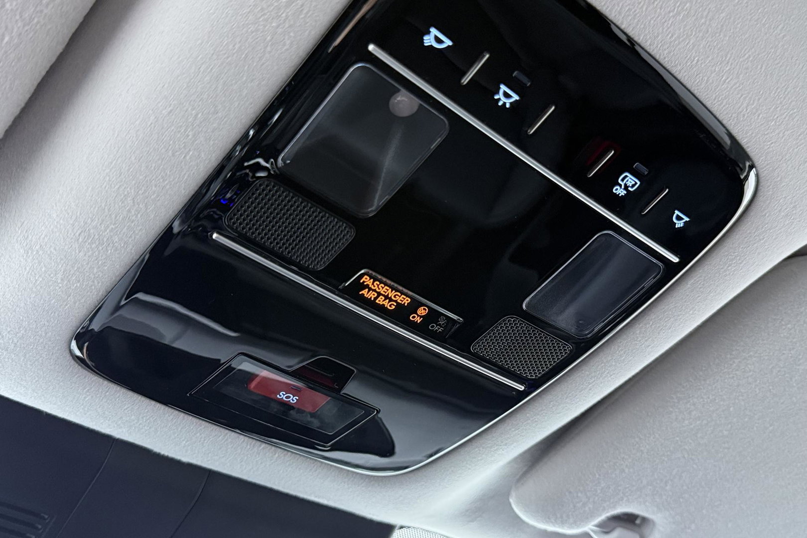 Hyundai Santa Fe 1.6 T-GDI PHEV Black Line 4WD 7p | ACC | Head-Up | Trekhaak | Stoelventilatie | BOSE Audio | 20 Inch