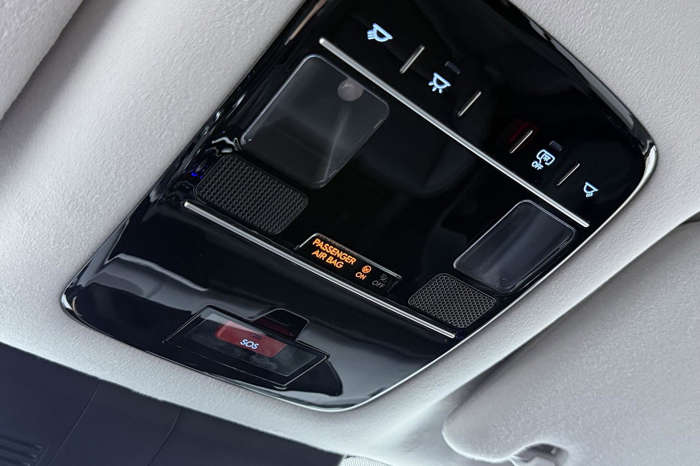 Hyundai Santa Fe 1.6 T-GDI PHEV Black Line 4WD 7p | ACC | Head-Up | Trekhaak | Stoelventilatie | BOSE Audio | 20 Inch