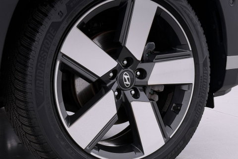 Hyundai Santa Fe 1.6 T-GDI PHEV Black Line 4WD 7p | ACC | Head-Up | Trekhaak | Stoelventilatie | BOSE Audio | 20 Inch