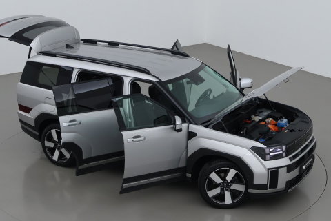 Hyundai Santa Fe 1.6 T-GDI PHEV Black Line 4WD 7p | ACC | Head-Up | Trekhaak | Stoelventilatie | BOSE Audio | 20 Inch
