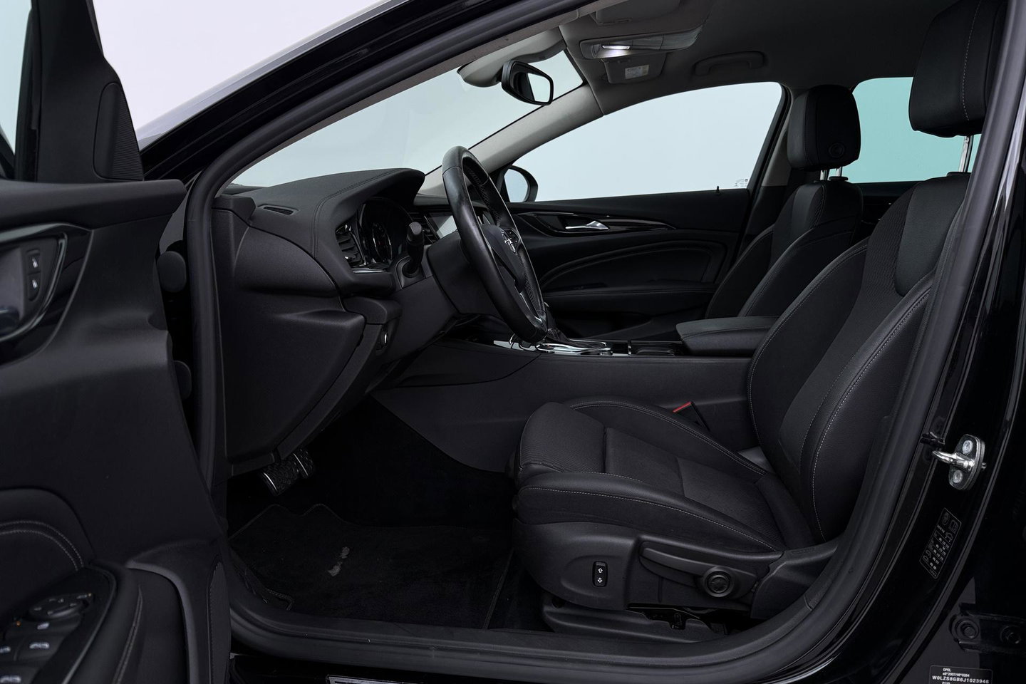 Opel Insignia Sports Tourer 1.5 Turbo Innovation | ACC | Automaat | Stoel+Stuurverwarming | Camera | Keyless