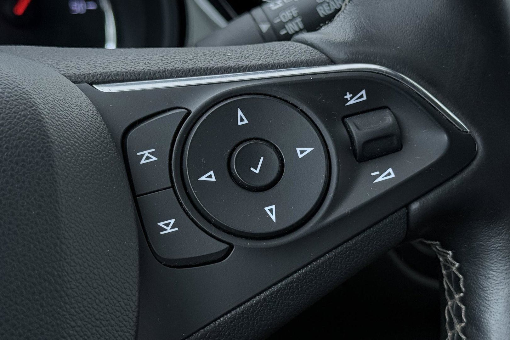 Opel Insignia Sports Tourer 1.5 Turbo Innovation | ACC | Automaat | Stoel+Stuurverwarming | Camera | Keyless