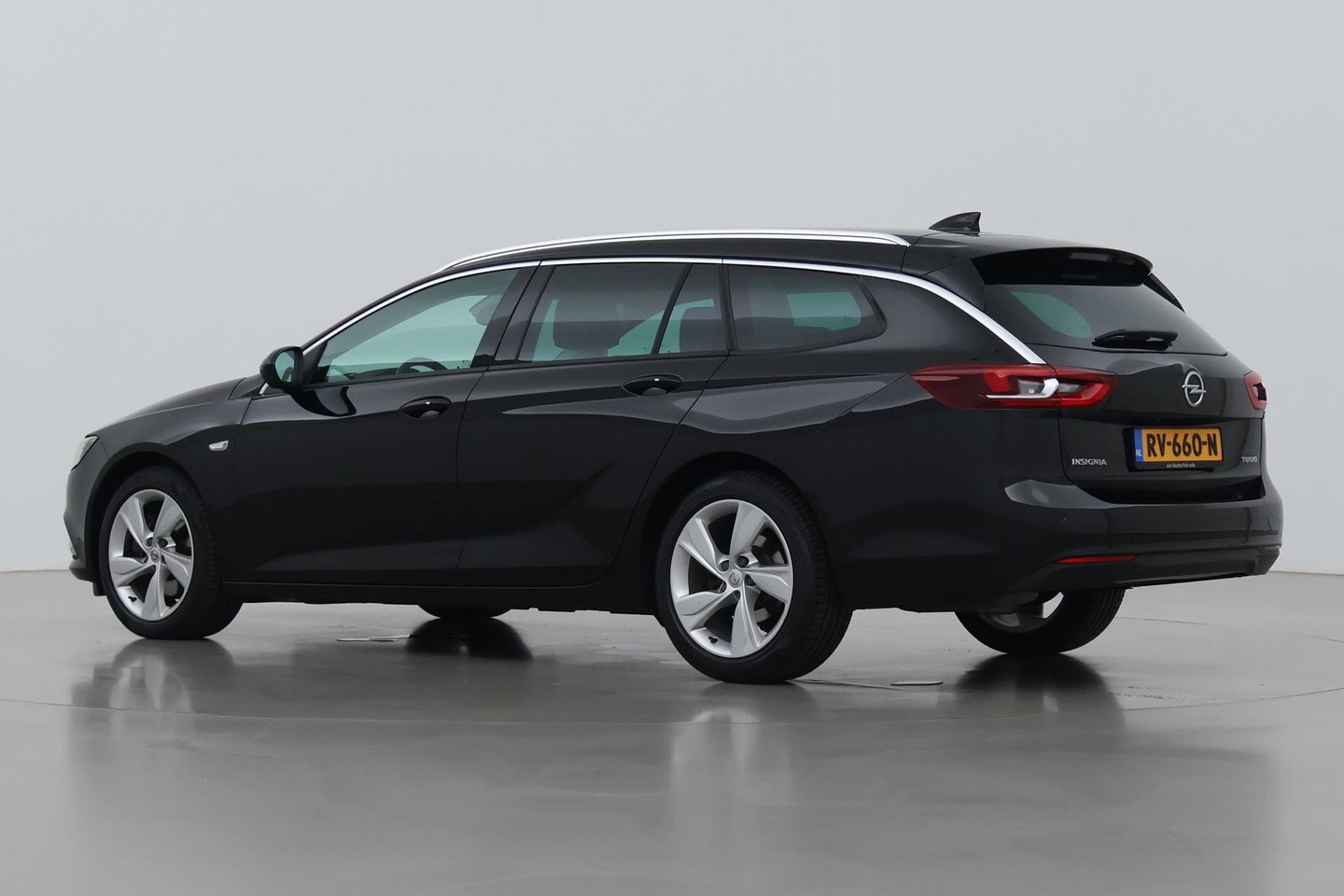 Opel Insignia Sports Tourer 1.5 Turbo Innovation | ACC | Automaat | Stoel+Stuurverwarming | Camera | Keyless