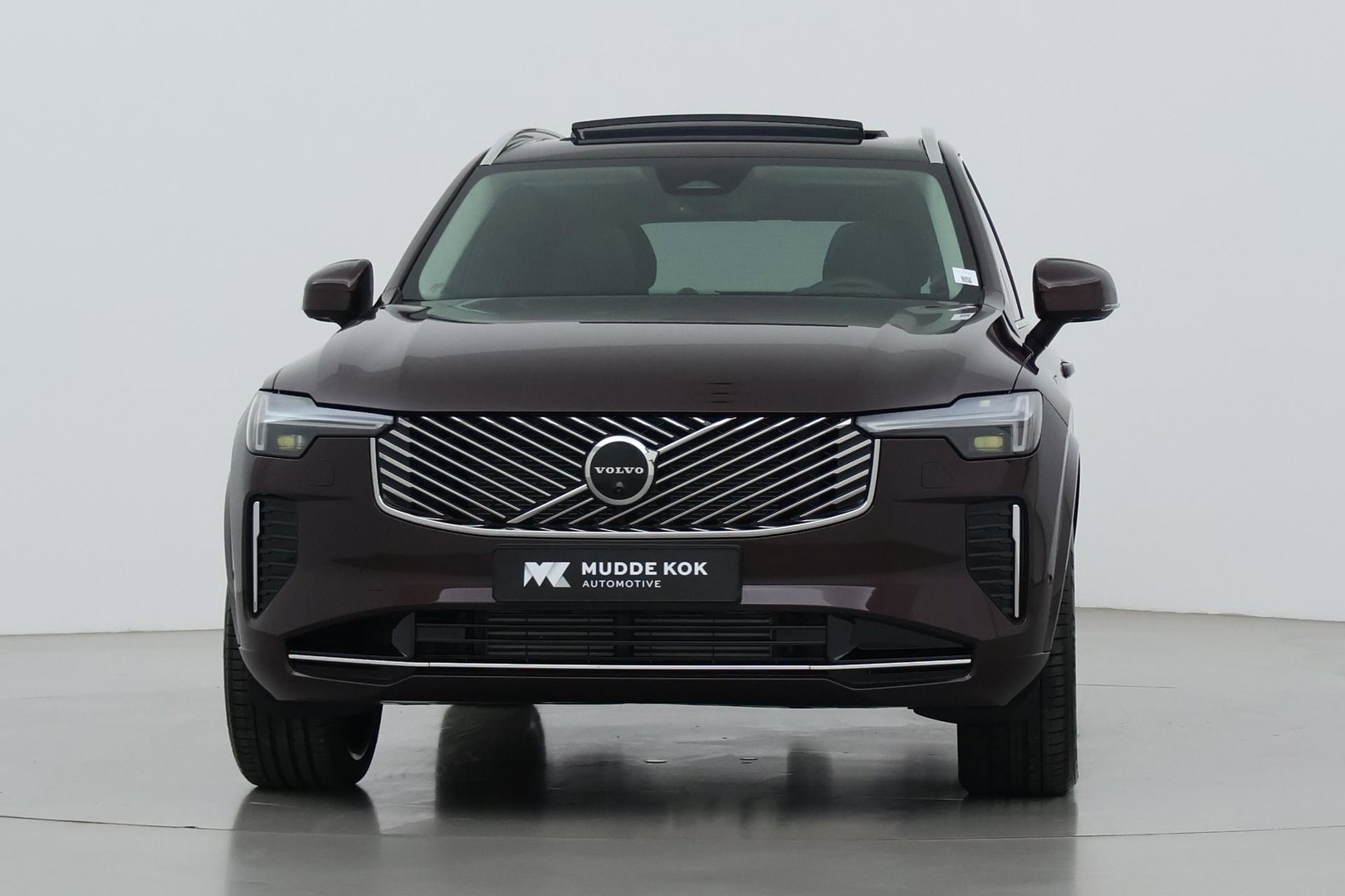 Volvo XC90 T8 Plug-in hybrid Ultra Bright | Bowers&Wilkins | Luchtvering | Massage | 22 Inch | Trekhaak | Head-Up