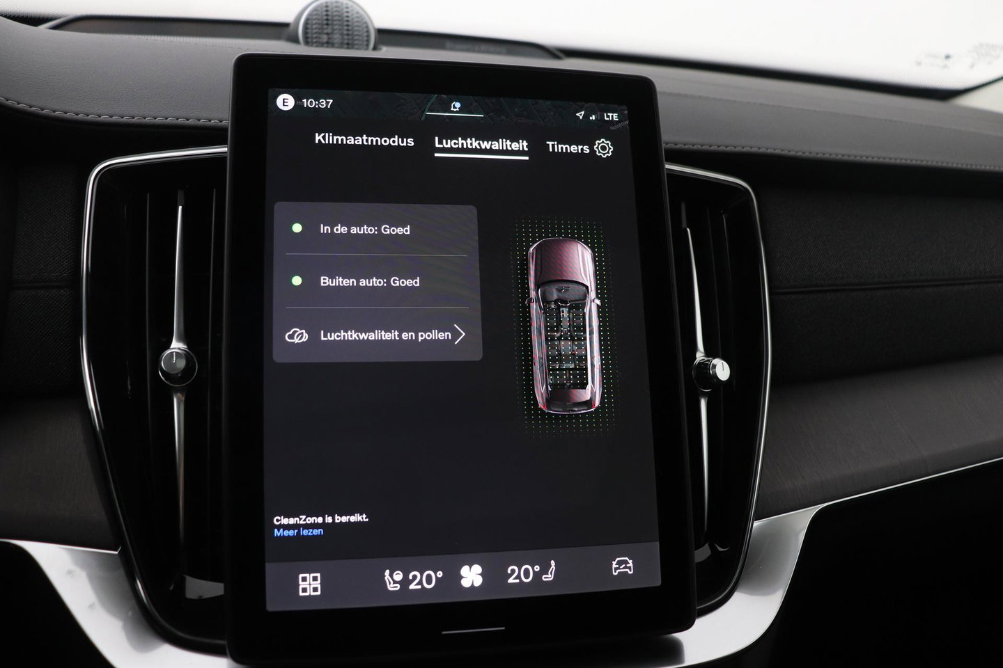 Volvo XC90 T8 Plug-in hybrid Ultra Bright | Bowers&Wilkins | Luchtvering | Massage | 22 Inch | Trekhaak | Head-Up