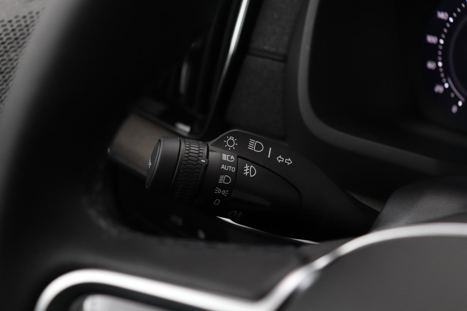 Volvo XC90 T8 Plug-in hybrid Ultra Bright | Bowers&Wilkins | Luchtvering | Massage | 22 Inch | Trekhaak | Head-Up