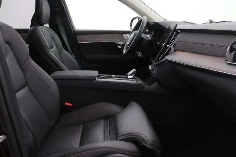 Volvo XC90 T8 Plug-in hybrid Ultra Bright | Bowers&Wilkins | Luchtvering | Massage | 22 Inch | Trekhaak | Head-Up