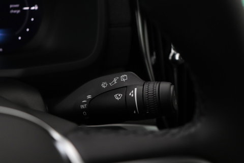 Volvo XC90 T8 Plug-in hybrid Ultra Bright | Bowers&Wilkins | Luchtvering | Massage | 22 Inch | Trekhaak | Head-Up