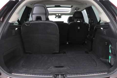 Volvo XC90 T8 Plug-in hybrid Ultra Bright | Bowers&Wilkins | Luchtvering | Massage | 22 Inch | Trekhaak | Head-Up