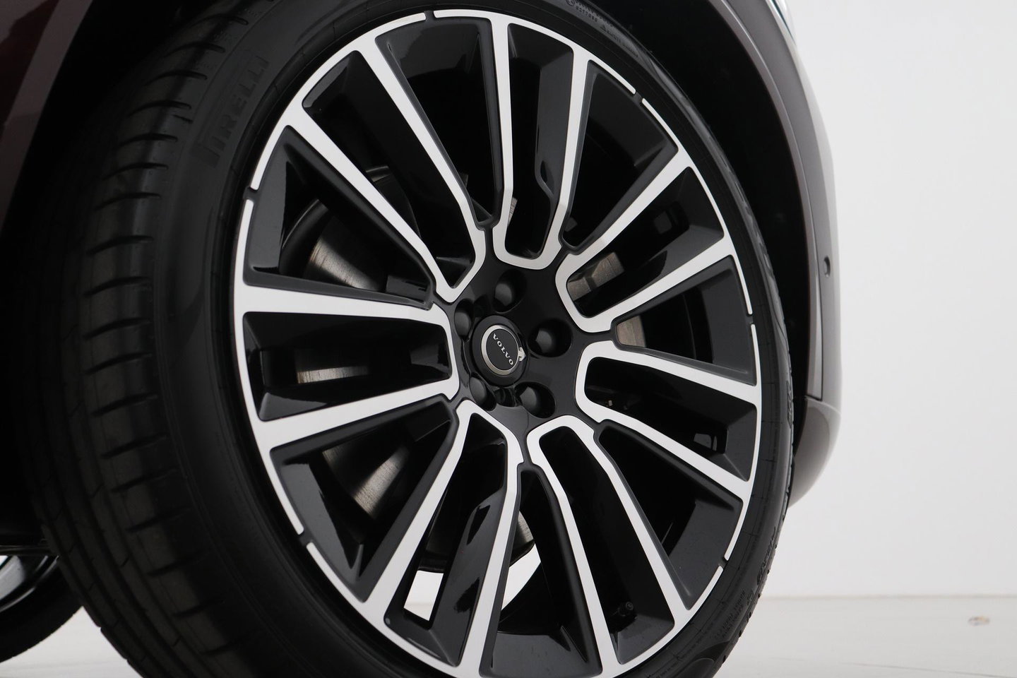 Volvo XC90 T8 Plug-in hybrid Ultra Bright | Bowers&Wilkins | Luchtvering | Massage | 22 Inch | Trekhaak | Head-Up
