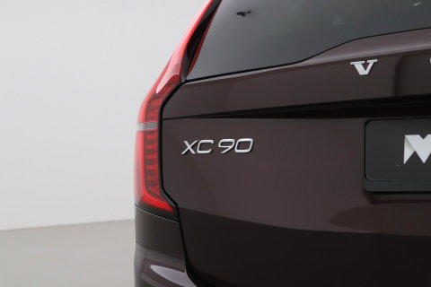 Volvo XC90 T8 Plug-in hybrid Ultra Bright | Bowers&Wilkins | Luchtvering | Massage | 22 Inch | Trekhaak | Head-Up