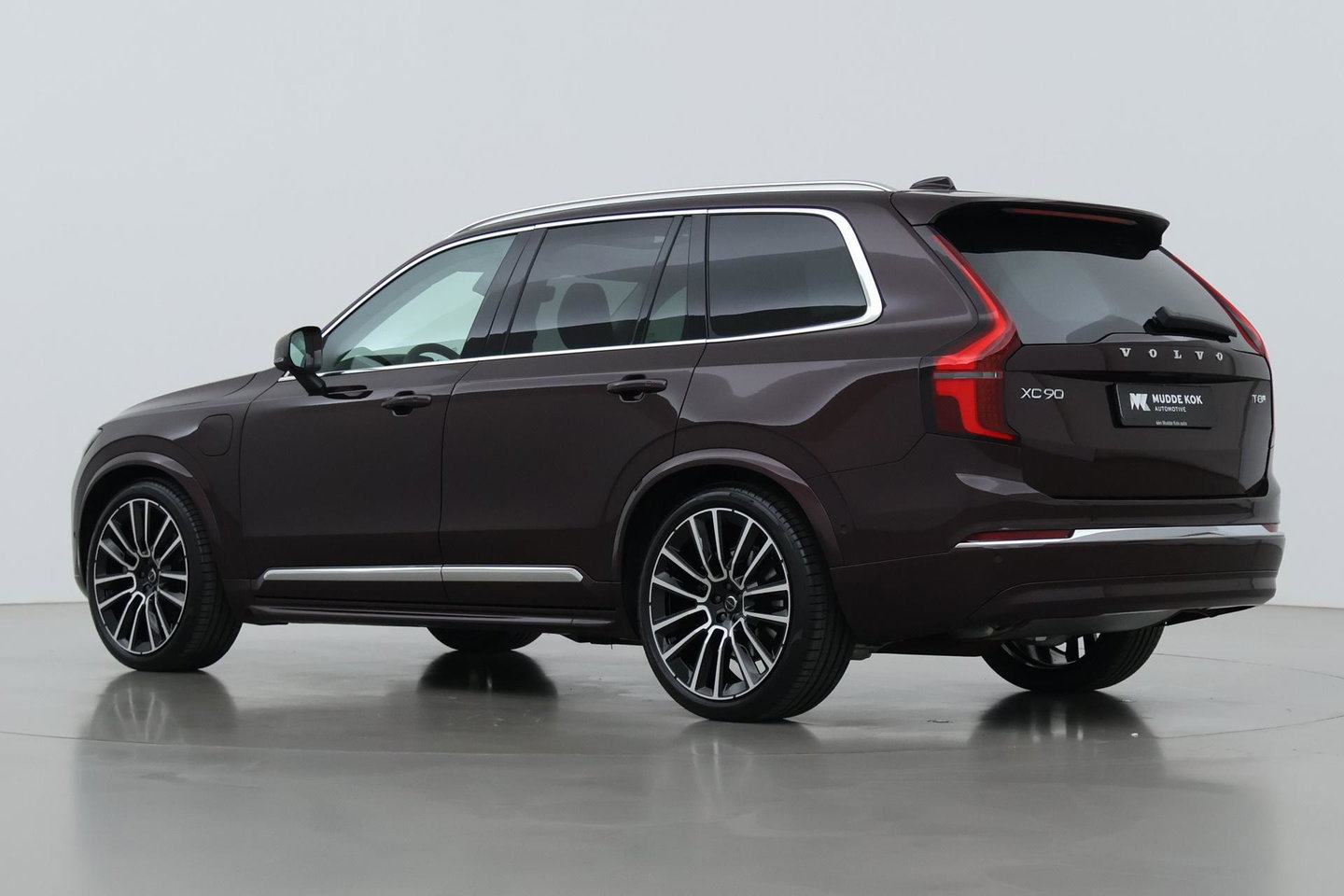 Volvo XC90 T8 Plug-in hybrid Ultra Bright | Bowers&Wilkins | Luchtvering | Massage | 22 Inch | Trekhaak | Head-Up