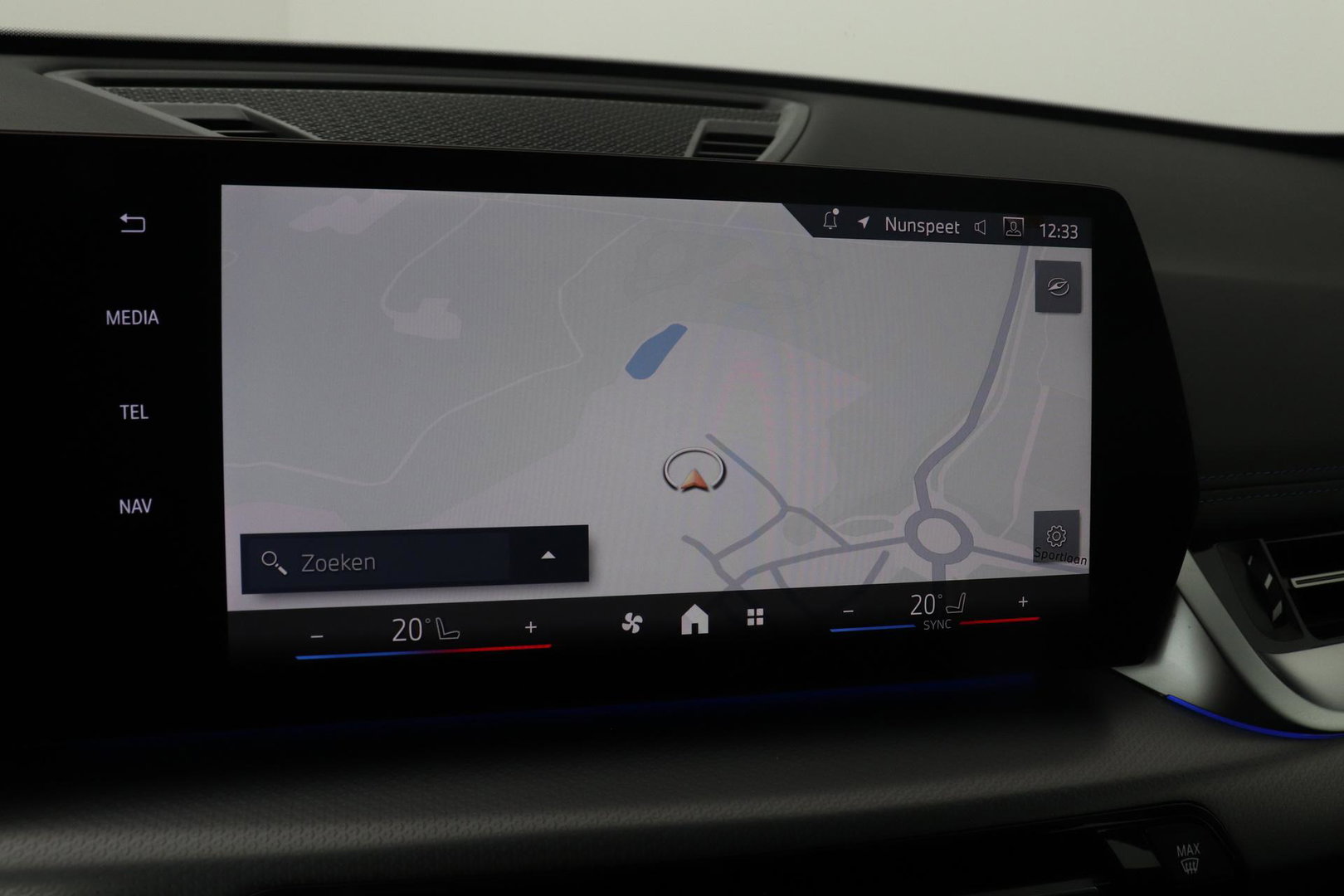 BMW X1 sDrive18i | M-Sport | Stoelverwarming | Camera | Apple Carplay | 18 Inch | Keyless