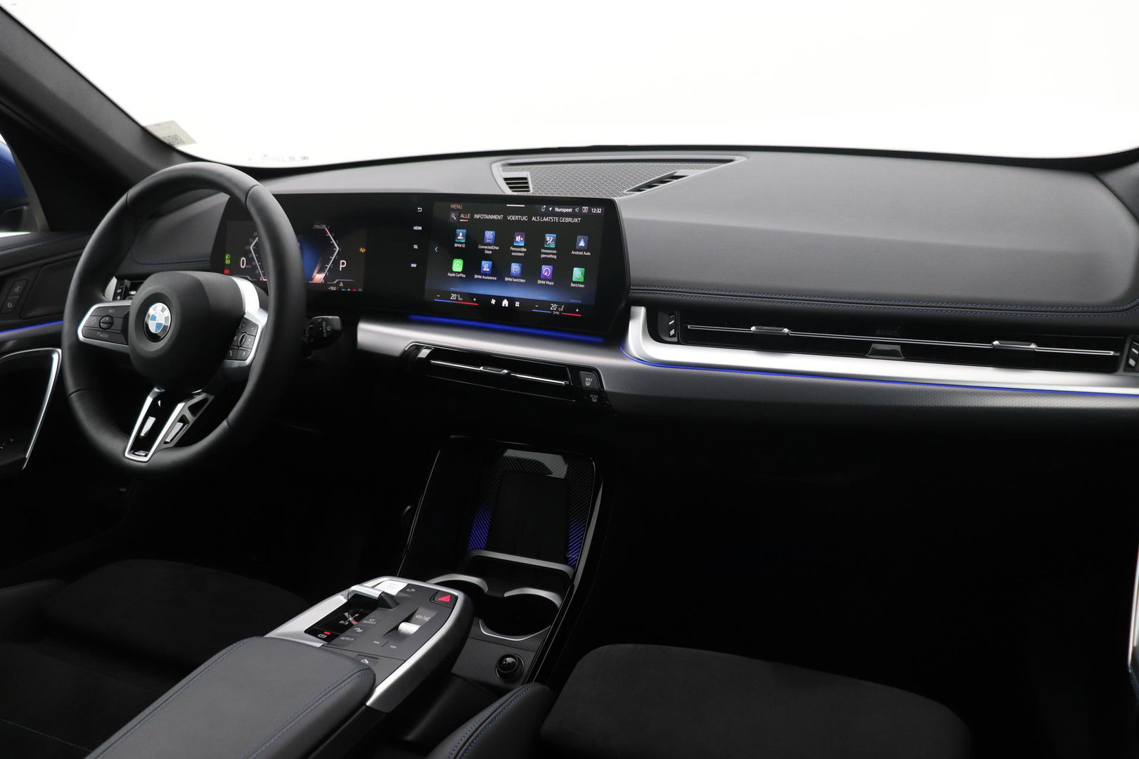 BMW X1 sDrive18i | M-Sport | Stoelverwarming | Camera | Apple Carplay | 18 Inch | Keyless
