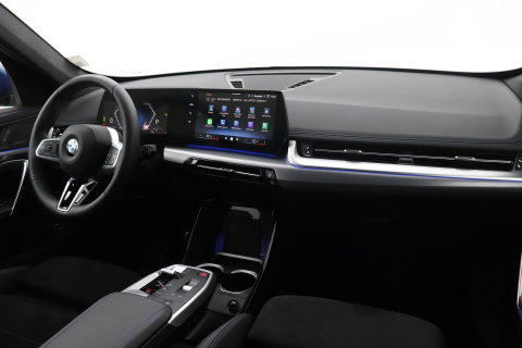 BMW X1 sDrive18i | M-Sport | Stoelverwarming | Camera | Apple Carplay | 18 Inch | Keyless