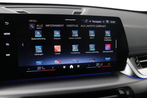 BMW X1 sDrive18i | M-Sport | Stoelverwarming | Camera | Apple Carplay | 18 Inch | Keyless