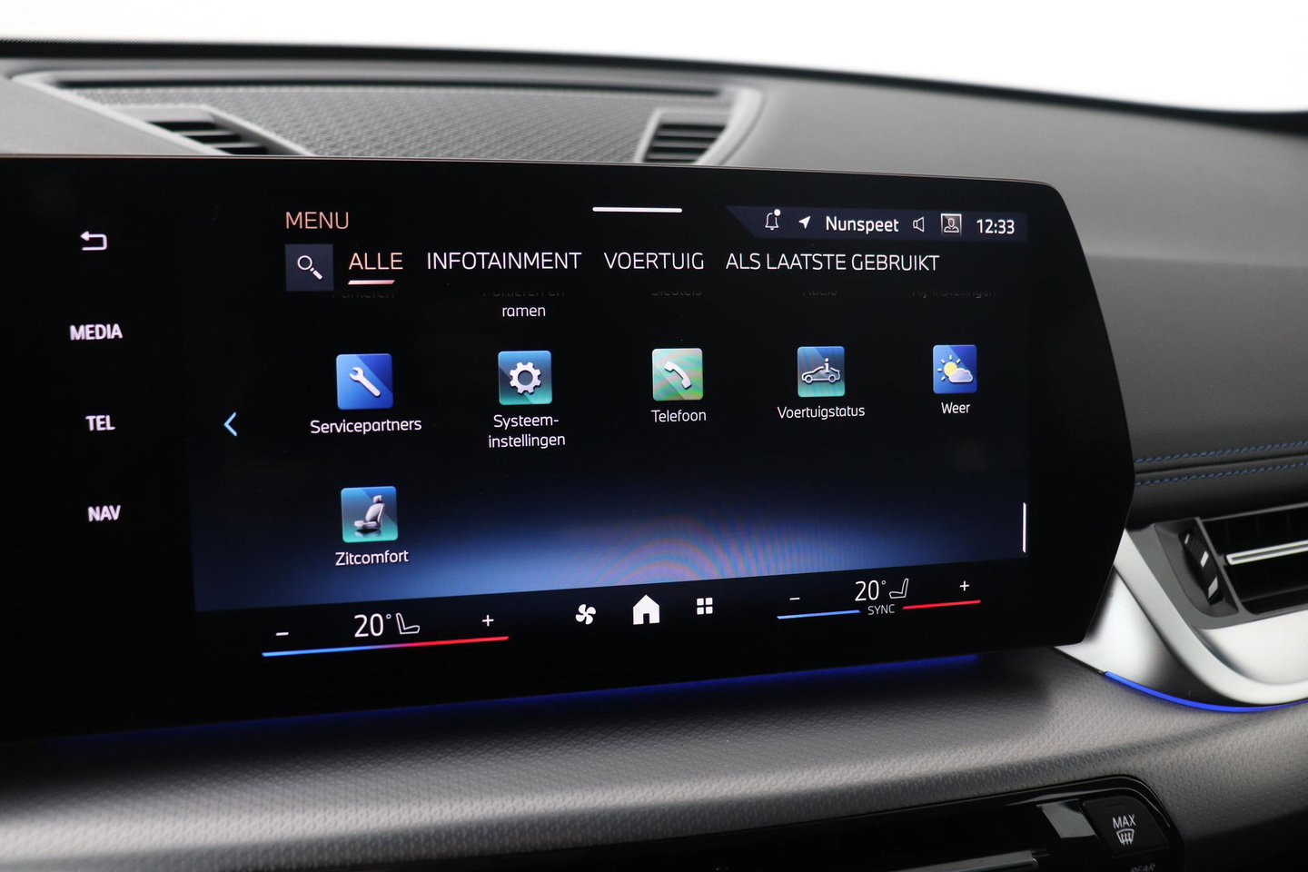 BMW X1 sDrive18i | M-Sport | Stoelverwarming | Camera | Apple Carplay | 18 Inch | Keyless