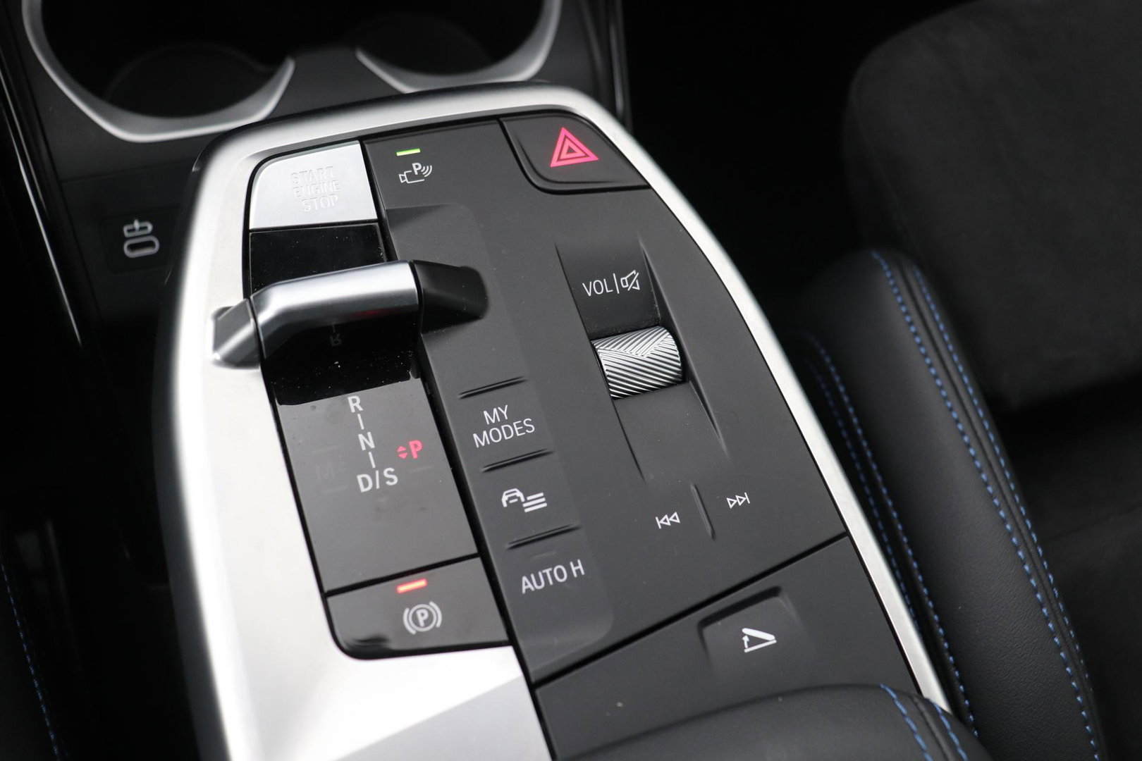BMW X1 sDrive18i | M-Sport | Stoelverwarming | Camera | Apple Carplay | 18 Inch | Keyless