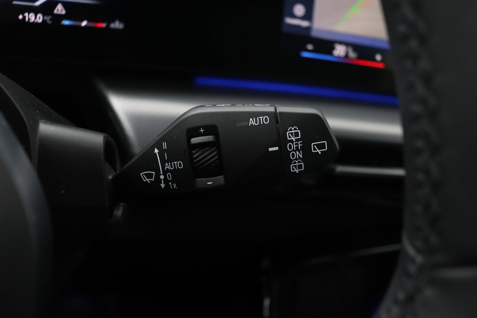 BMW X1 sDrive18i | M-Sport | Stoelverwarming | Camera | Apple Carplay | 18 Inch | Keyless