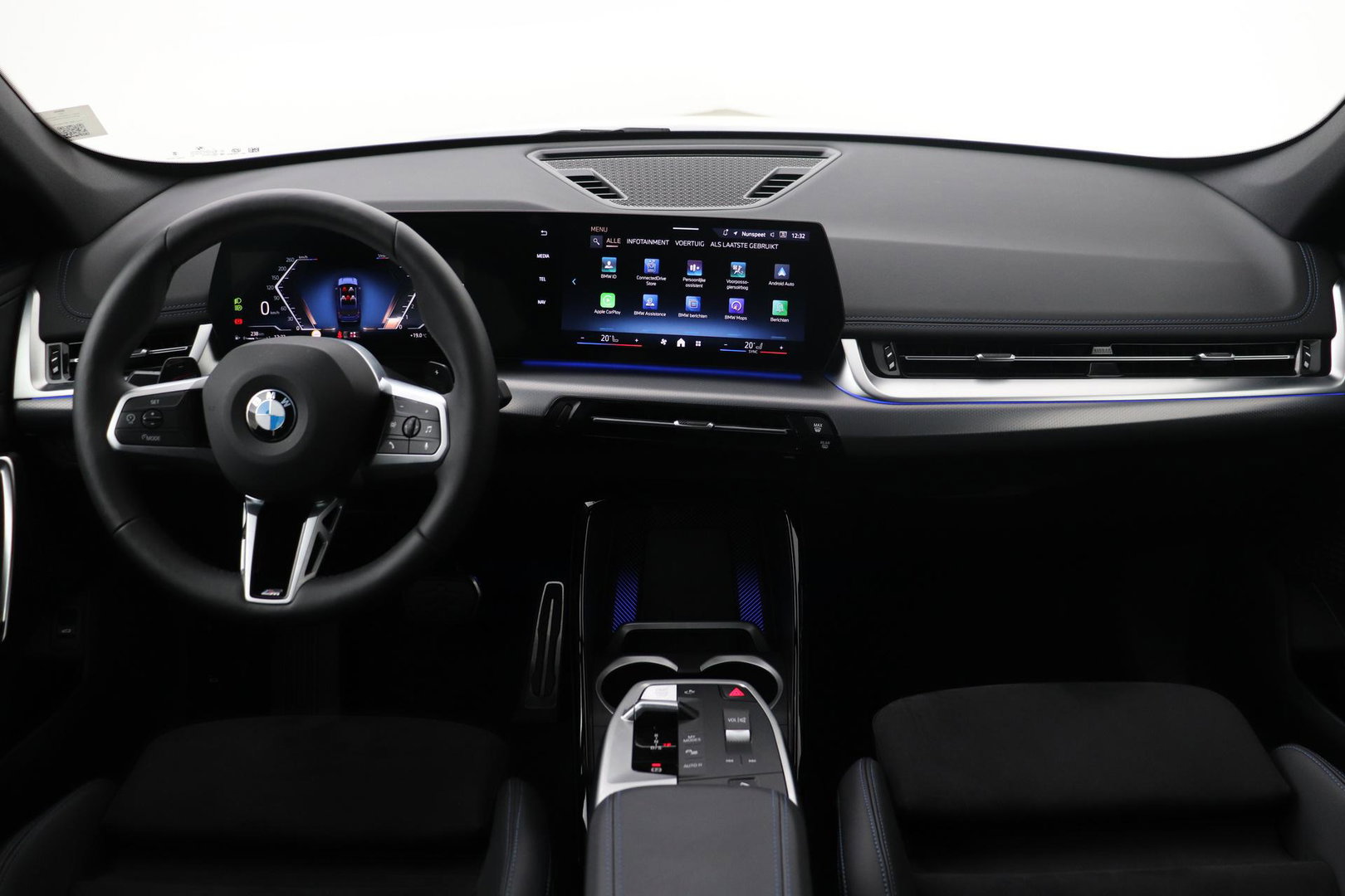 BMW X1 sDrive18i | M-Sport | Stoelverwarming | Camera | Apple Carplay | 18 Inch | Keyless