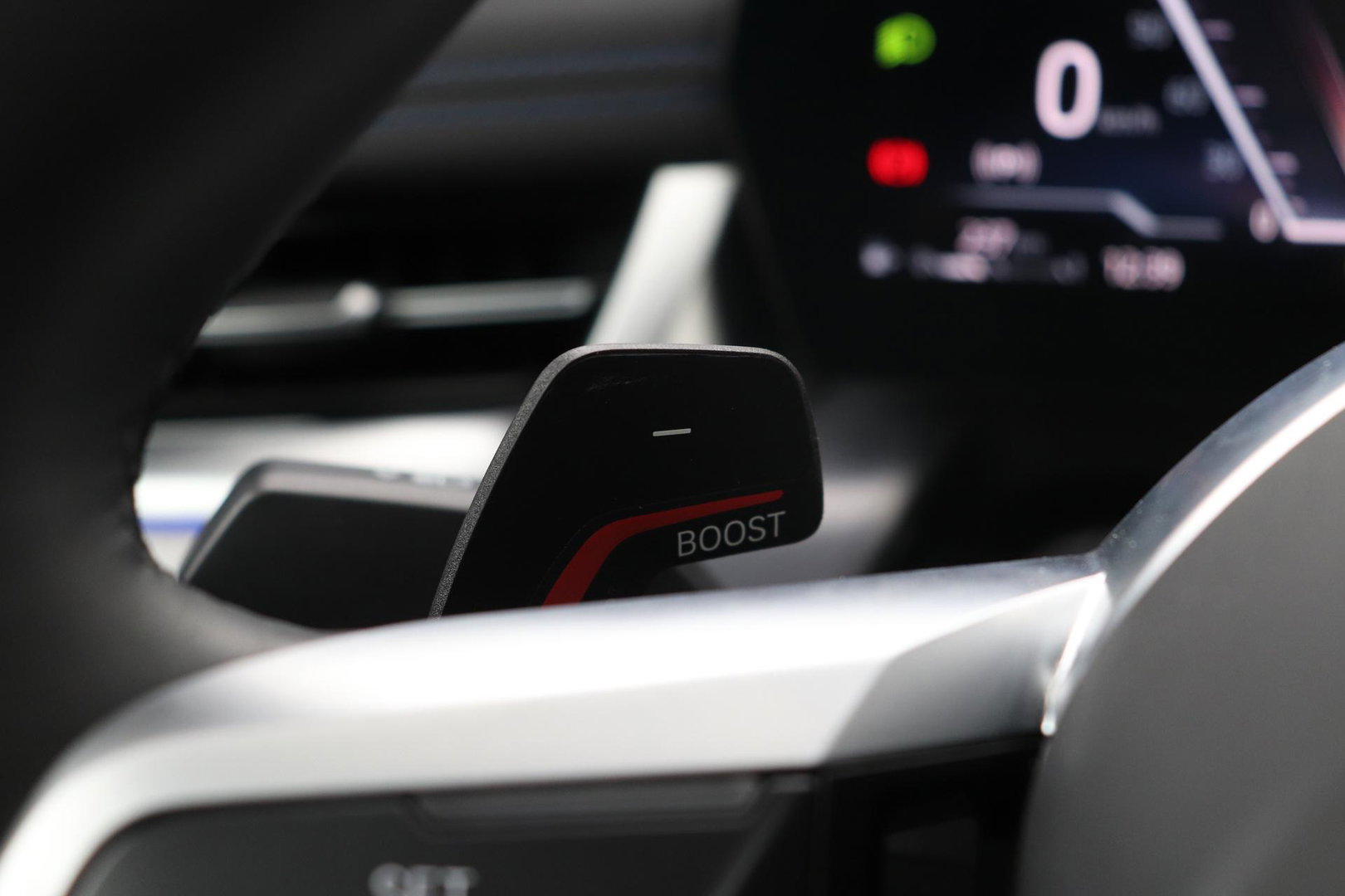 BMW X1 sDrive18i | M-Sport | Stoelverwarming | Camera | Apple Carplay | 18 Inch | Keyless