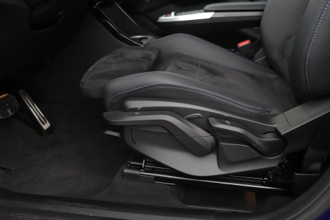 BMW X1 sDrive18i | M-Sport | Stoelverwarming | Camera | Apple Carplay | 18 Inch | Keyless