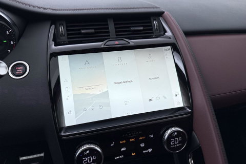 Jaguar E-PACE P300e AWD R-Dynamic S | ACC | Panoramadak | Memory | Camera | Stoelverwarming | 18 inch