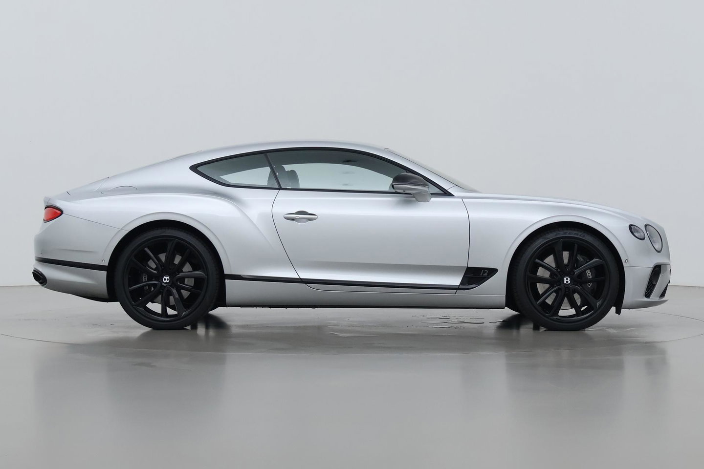 Bentley Continental GT 6.0 W12 First Edition | Bang & Olufsen | Head-Up | ACC | 22 Inch | Stuurverwarming
